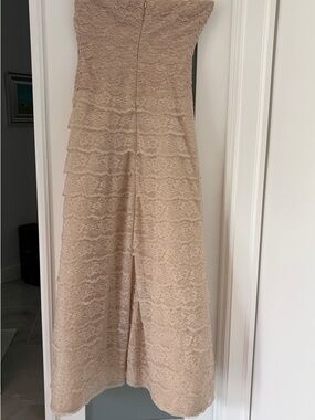 Carmen Marc Valvo Strapless Tiered Lace Midi Dress in Beige